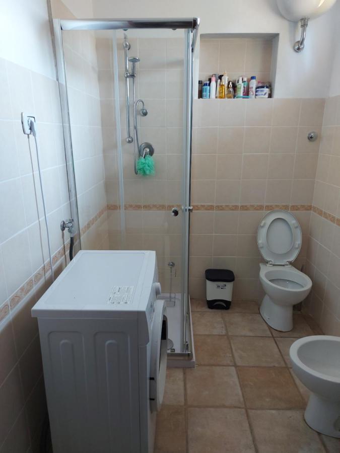 Sa Domu 'E Pisittu Apartment Iglesias Bagian luar foto
