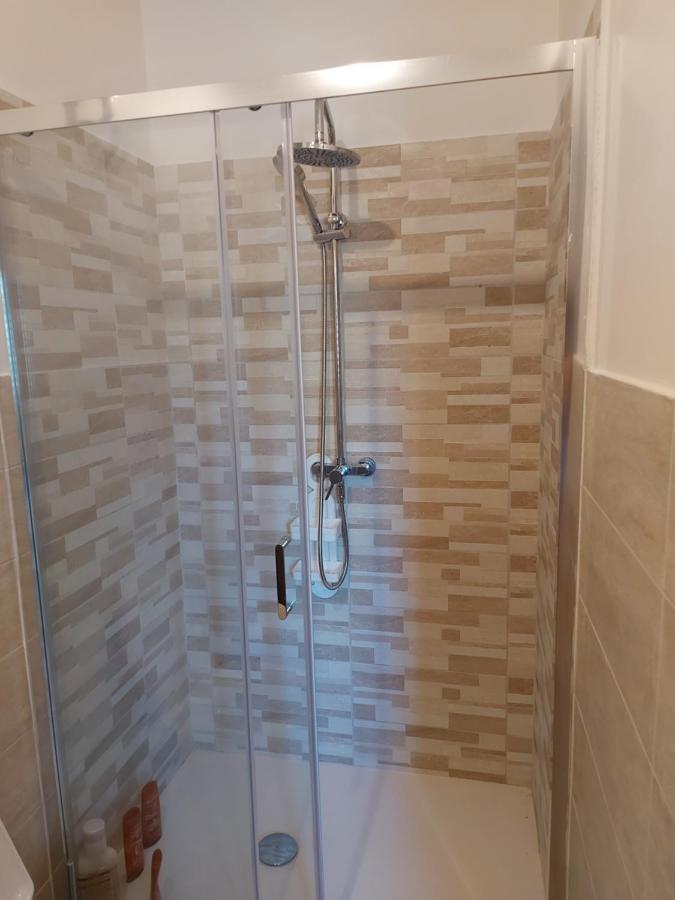 Sa Domu 'E Pisittu Apartment Iglesias Bagian luar foto