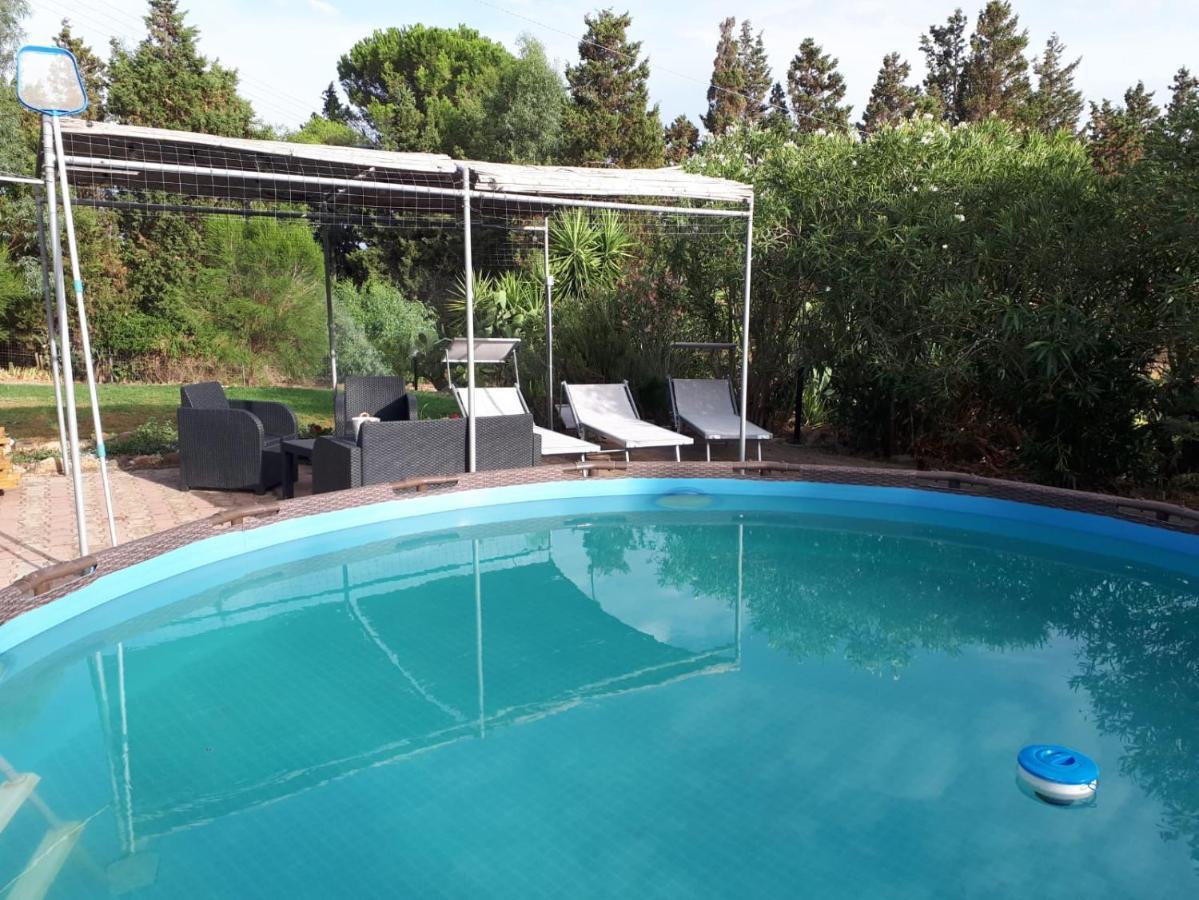 Sa Domu 'E Pisittu Apartment Iglesias Bagian luar foto