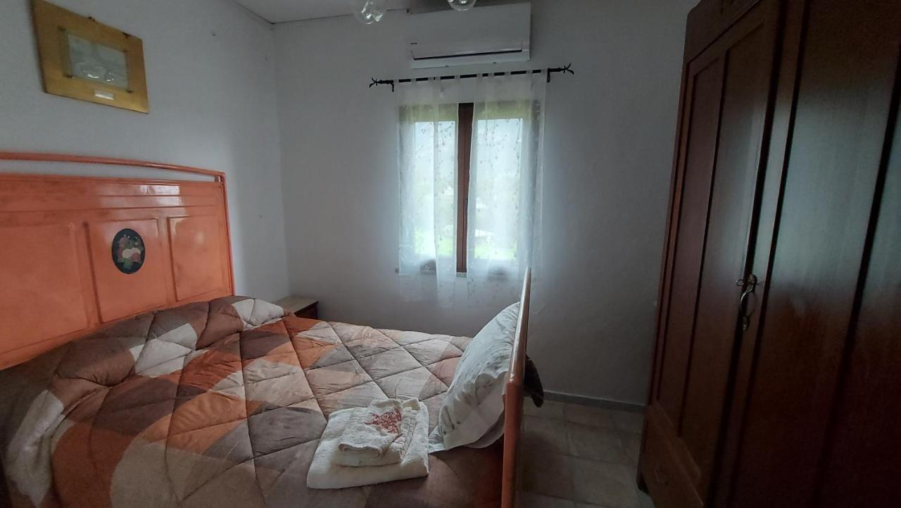 Sa Domu 'E Pisittu Apartment Iglesias Bagian luar foto